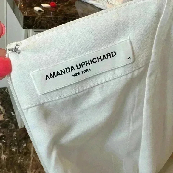 AMANDA UPRICHARD Tia Dress in Ivory- Size-medium - Picture 8 of 9